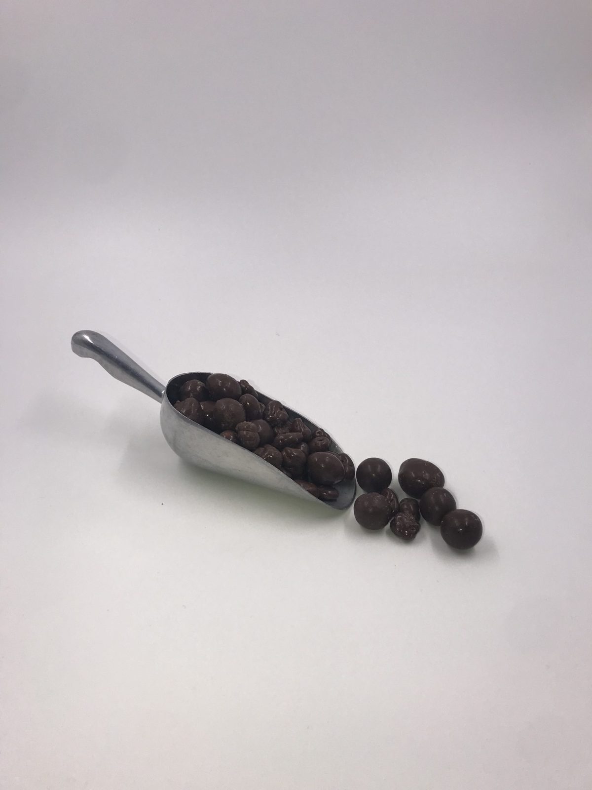Mix de Almendras, cranberries y coco rallado bañados en Chocolate - Imagen 1
