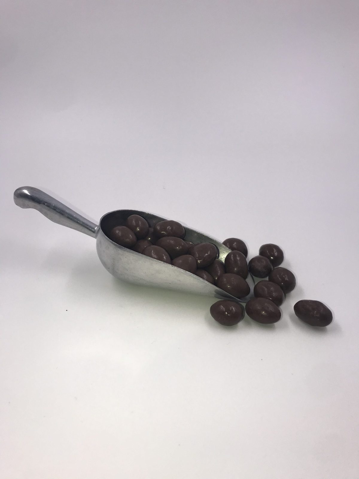 Almendras bañadas en Chocolate - Imagen 1